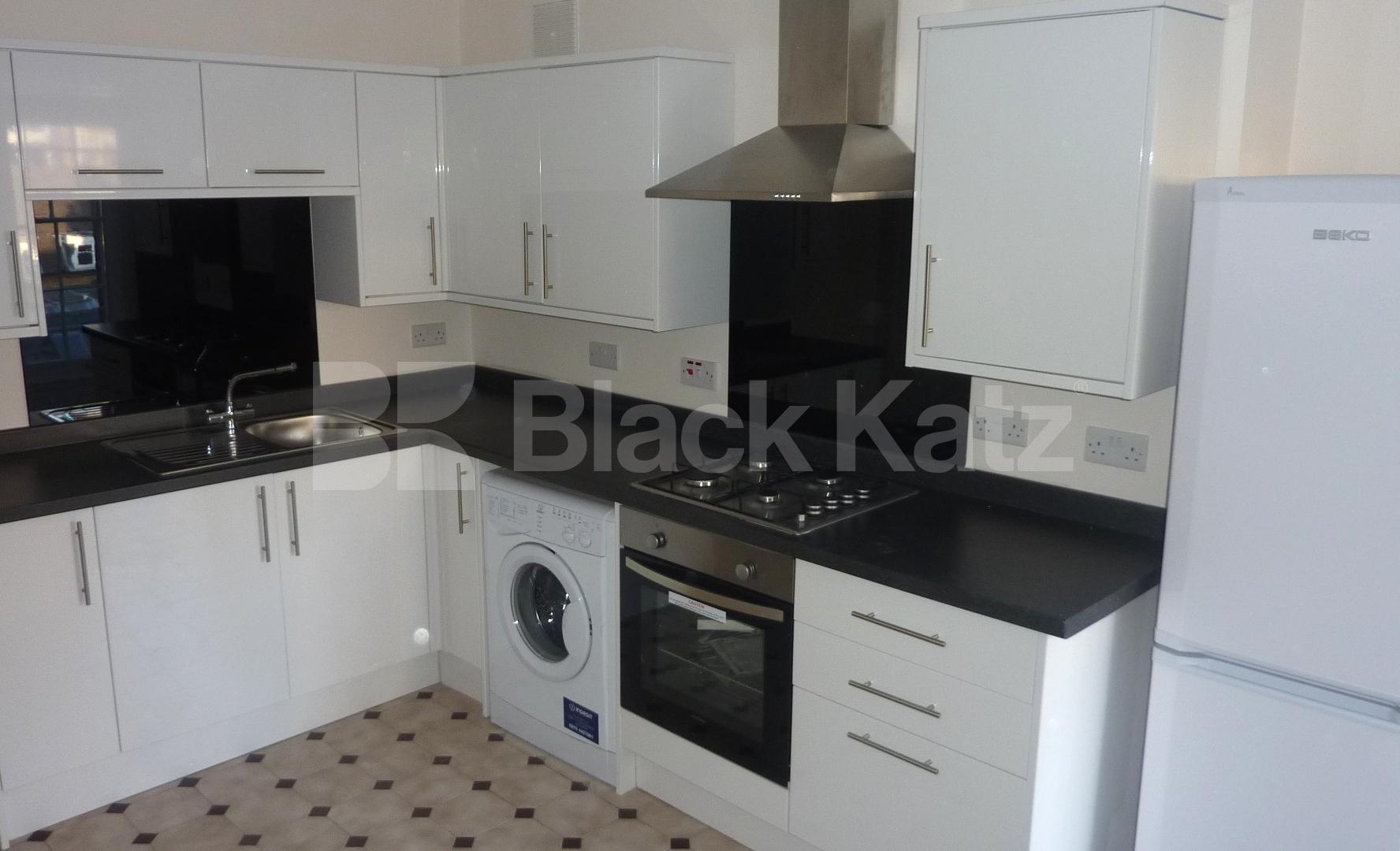 			NEW INSTRUCTION!, 2 Bedroom, 1 bath, 1 reception Flat			 Welbeck Street, BOND STREET / FITZROVIA